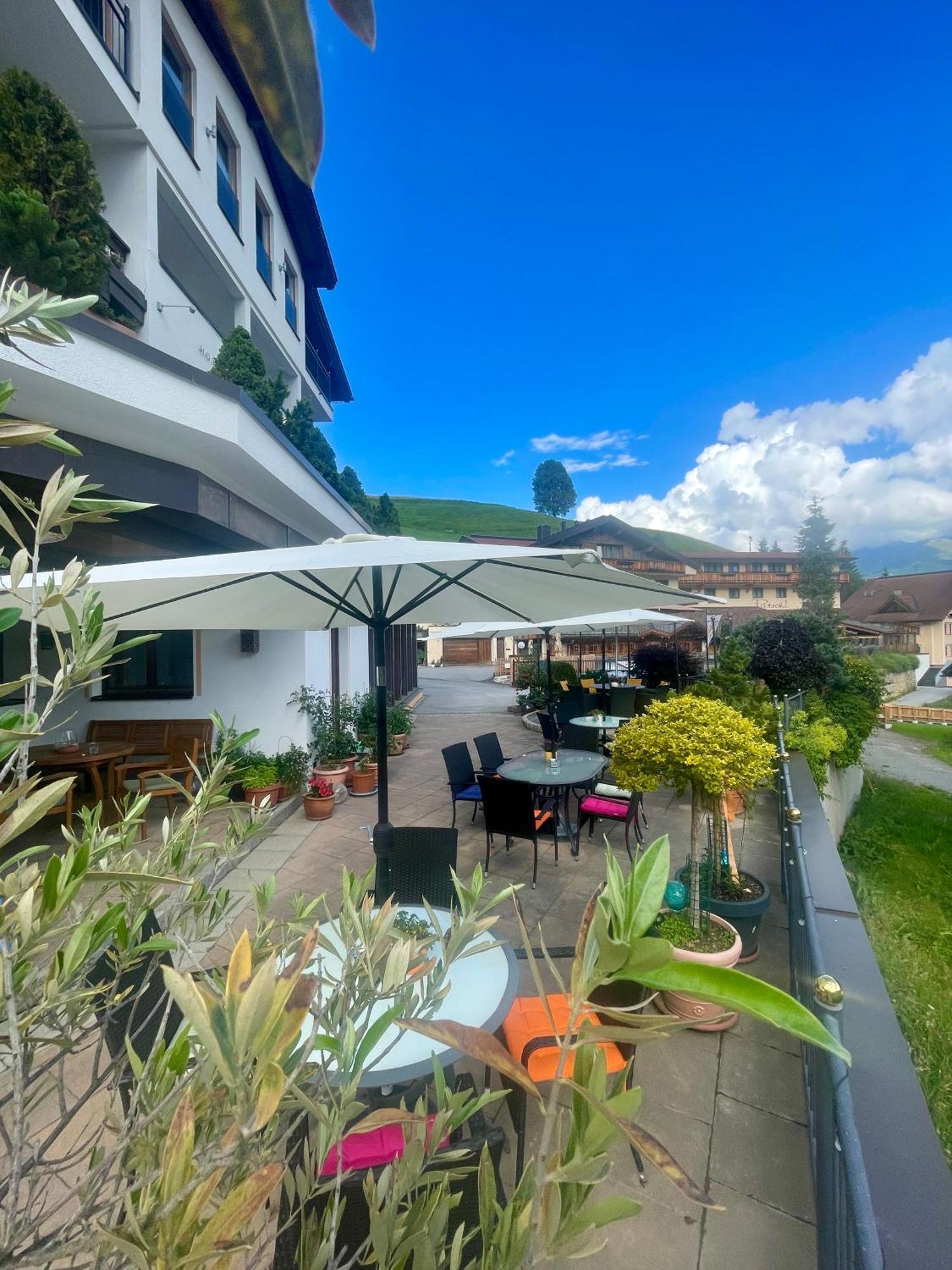 Hotel Garni Zerzer Serfaus Exterior foto